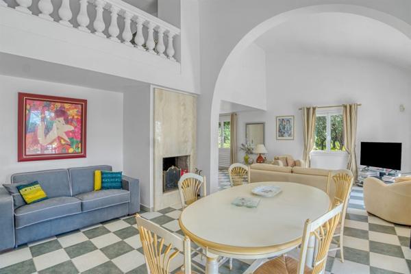 Vente Villa de luxe Cabris 5 Pièces 189 m²
