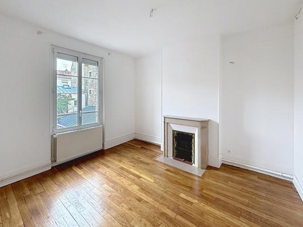 Appartement ancien à vendre 5 pièces REIMS (51)