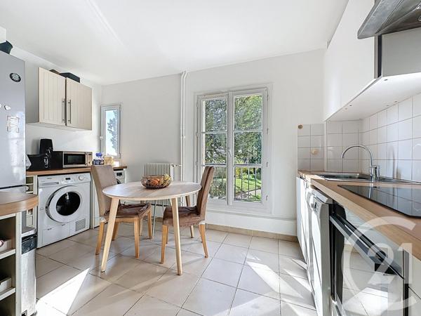 Appartement F5 à vendre  5 pièces - 94,92 m2 VERSAILLES - 78