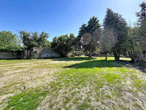 Vente                                                      Immeuble
                        
                     8 pièces                      380 m2                     à Chivy-Lès-Étouvelles