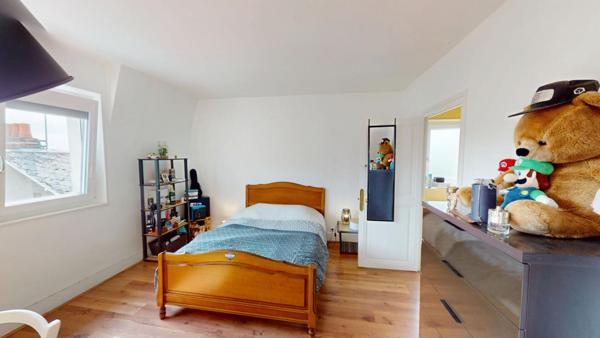 Maison Vierzon 9 pièce(s) 214 m2