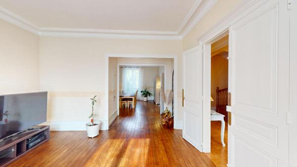 Maison Vierzon 9 pièce(s) 214 m2