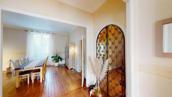 Maison Vierzon 9 pièce(s) 214 m2