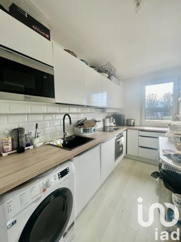 Appartement 3 pièces de 68 m² à Pontoise (95300)