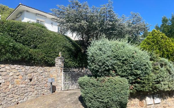 Maison à vendre    4 pièces • 120 m2 La Valette-du-Var