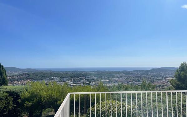 Maison à vendre    4 pièces • 120 m2 La Valette-du-Var