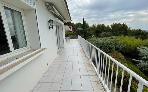Maison à vendre    4 pièces • 120 m2 La Valette-du-Var