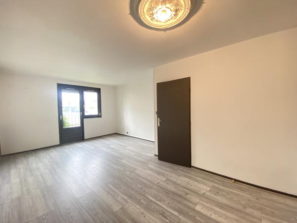 ST ANDRE LES VERGERS – APPARTEMENT T3 AVEC PARKING