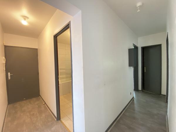 ST ANDRE LES VERGERS – APPARTEMENT T3 AVEC PARKING