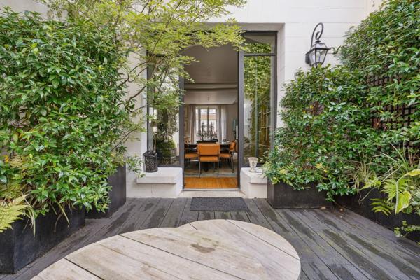 Vente Maison de luxe Neuilly-sur-Seine 6 Pièces 350.4 m²