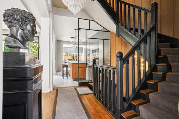 Vente Maison de luxe Neuilly-sur-Seine 6 Pièces 350.4 m²