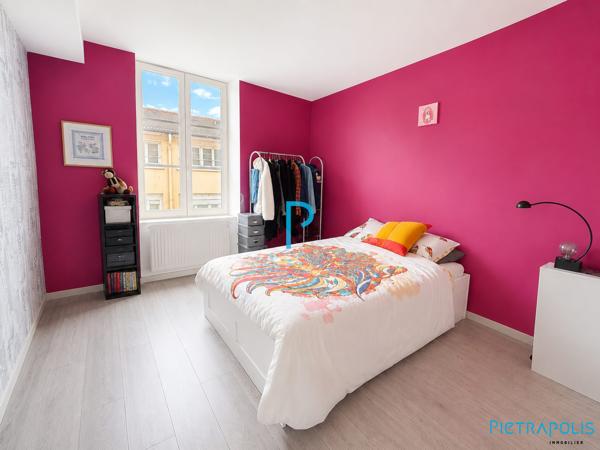 APPARTEMENT 3 CHAMBRES ASCENSEUR CENTRE DE TARARE