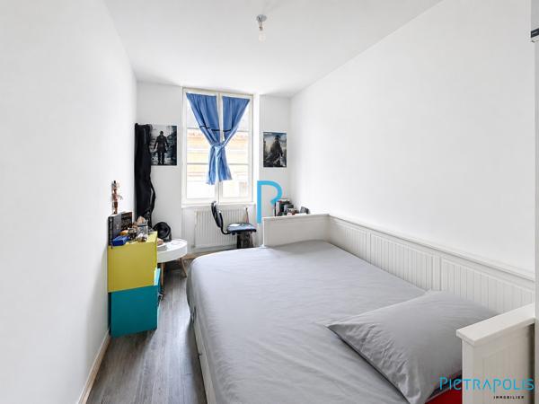 APPARTEMENT 3 CHAMBRES ASCENSEUR CENTRE DE TARARE