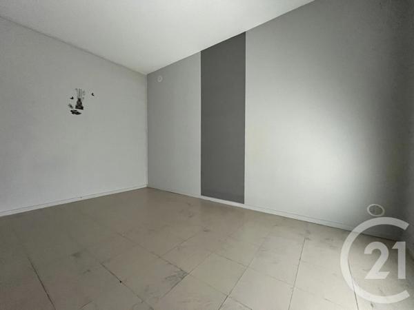 Appartement F3 à vendre  3 pièces - 55,10 m 2   ST QUENTIN  - 02