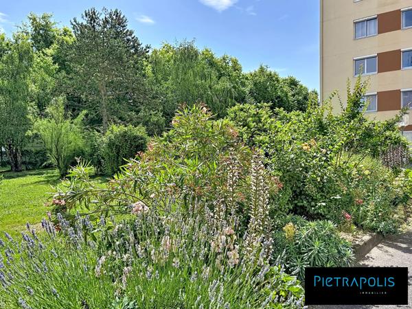 DÉCINES – T4 DE 94 M² – 3 CHAMBRES – BALCON – GARAGE EN SUS