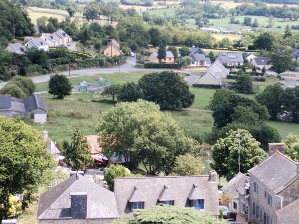 Montautour (35210) Terrain constructible à partir de 461 m2