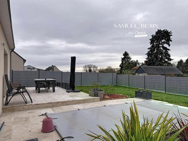 Piscine, plain de plain pied 3 ch et jardin.