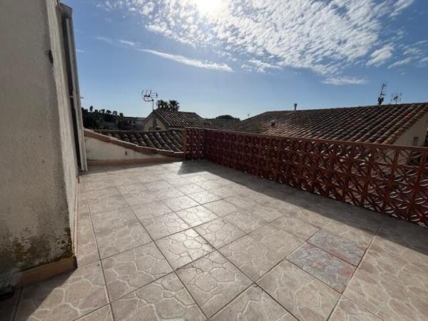Exclusivité Maison de village avec terrasse sur Fleury d'Aude