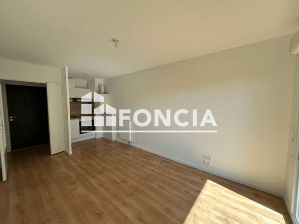 Location Appartement 2 pièces 36.1 m² - 4 ALLEE DES SERRES Hennebont 56700