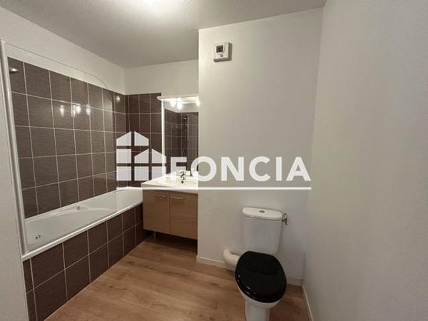 Location Appartement 2 pièces 36.1 m² - 4 ALLEE DES SERRES Hennebont 56700