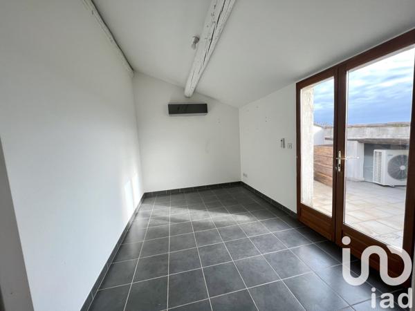 Duplex 4 pièces de 88 m² à Saint-Gilles (30800)