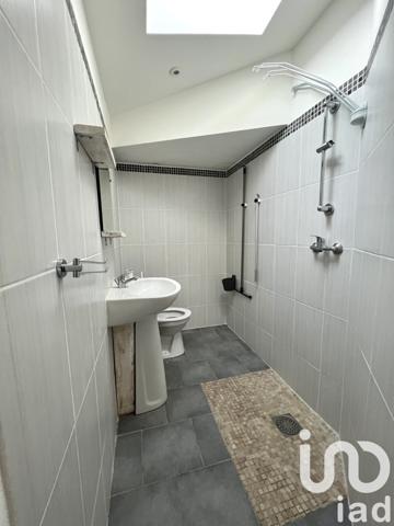 Duplex 4 pièces de 88 m² à Saint-Gilles (30800)