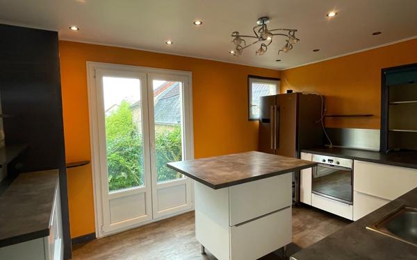 Maison à vendre    6 pièces • 192 m2 Nevers