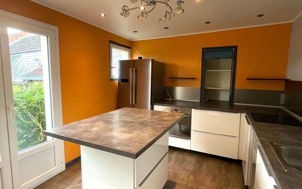 Maison à vendre    6 pièces • 192 m2 Nevers