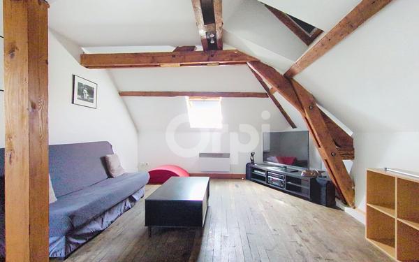 Immeuble à vendre    11 pièces • 206,44 m2 Chaumont