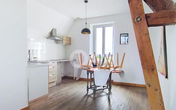 Immeuble à vendre    11 pièces • 206,44 m2 Chaumont