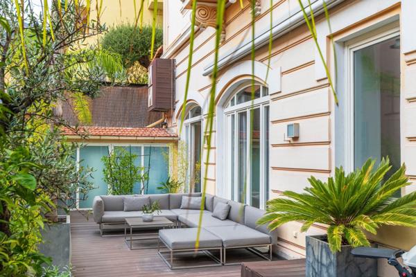 Vente Loft de luxe Beausoleil 4 Pièces 229.65 m²