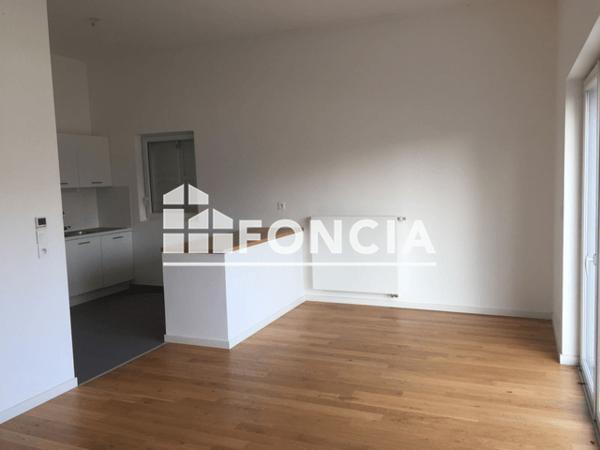 Location Appartement 2 pièces 57 m² - 259 RUE VAISSEAU LE VENGEUR Lille 59000