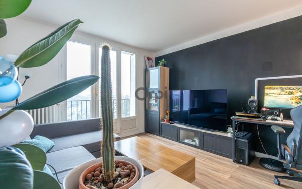 Appartement à vendre    2 pièces • 43,93 m2 Joinville-le-Pont