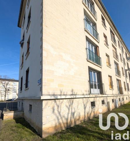 Appartement 3 pièces de 53 m² à Compiègne (60200)