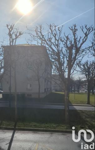 Appartement 3 pièces de 53 m² à Compiègne (60200)