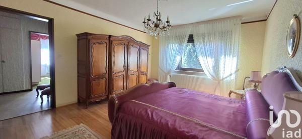 Maison 4 pièces de 98 m² à Forbach (57600)