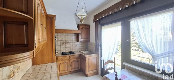 Maison 4 pièces de 98 m² à Forbach (57600)