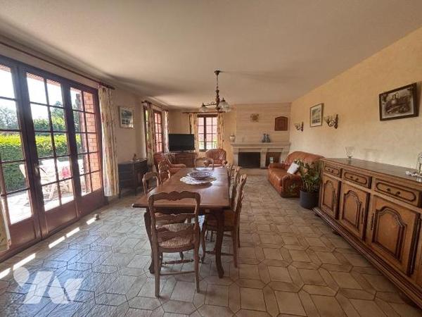 NOUVEAUTE :
A vendre à SAINT VALERY SUR SOMME (80230), une maison en briques sur sous-sol comp...