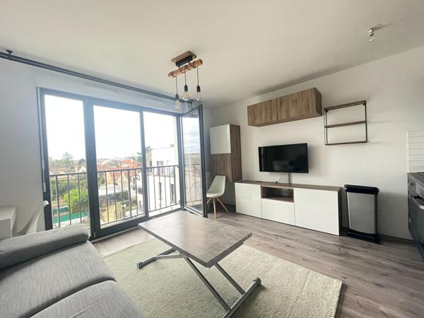 Appartement Villejuif 1 pièce(s) 25 m2