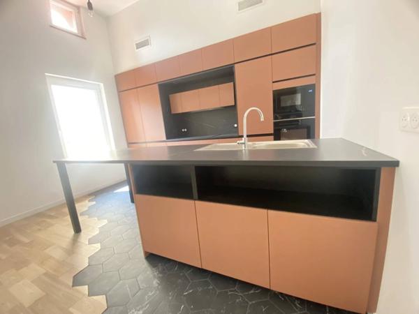 03200 VICHY -APPARTEMENT DUPLEX-COEUR DE VILLE - 5 PIÈCES