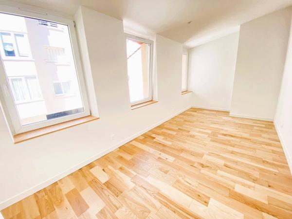 03200 VICHY -APPARTEMENT DUPLEX-COEUR DE VILLE - 5 PIÈCES