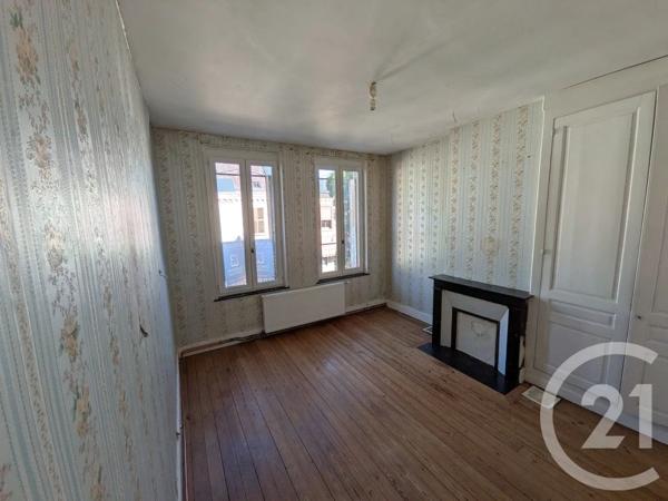 Maison à vendre  5 pièces - 110 m 2   VERVINS  - 02