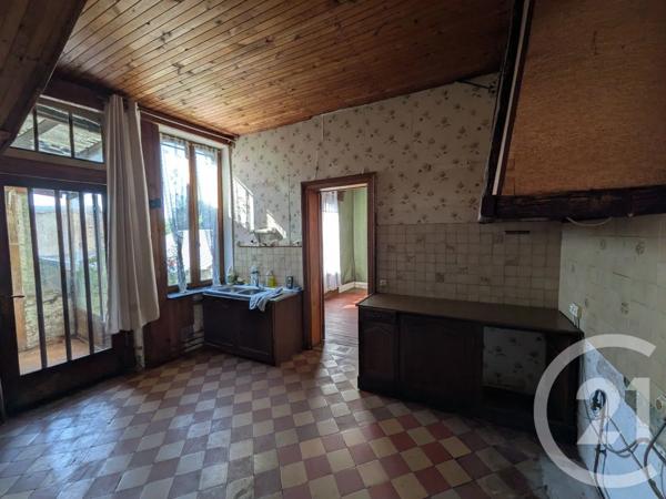 Maison à vendre  5 pièces - 110 m 2   VERVINS  - 02