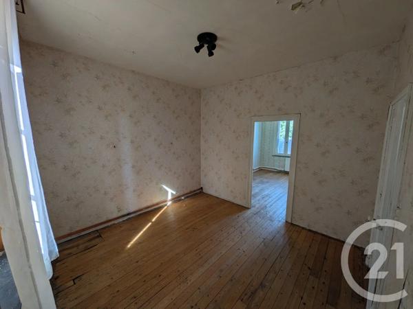 Maison à vendre  5 pièces - 110 m 2   VERVINS  - 02