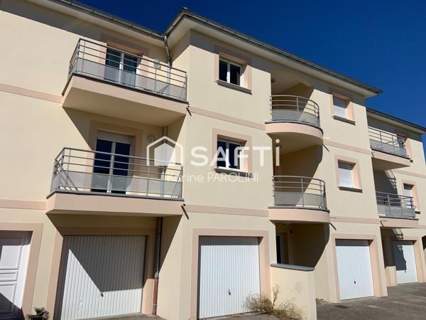 T4 vendu avec garage double – Centre village