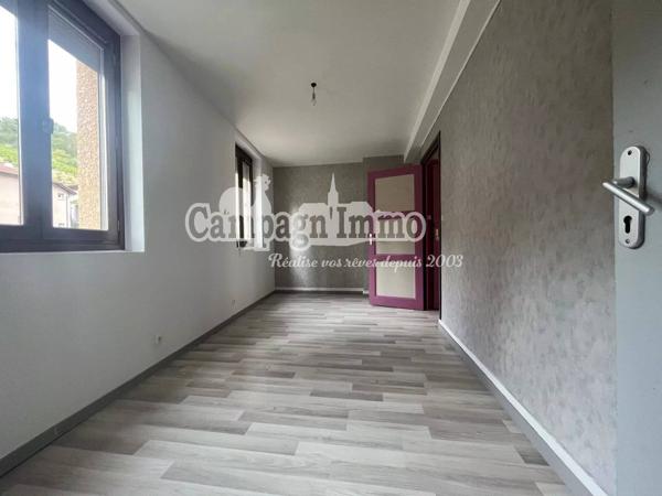 APPARTEMENT - T3 - 1er étage