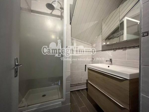 APPARTEMENT - T3 - 1er étage