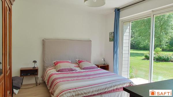 Confortable maison avec grand garage proche école et commerces