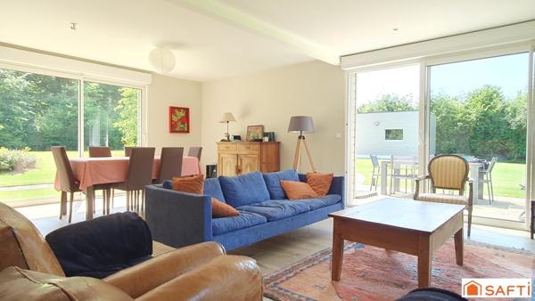 Confortable maison avec grand garage proche école et commerces