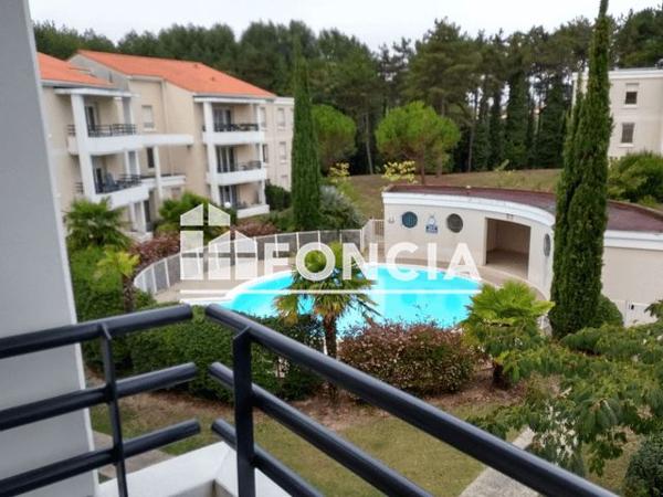 Location Appartement 2 pièces 48.3 m² - 36 RUE DES LOUTRES Royan 17200